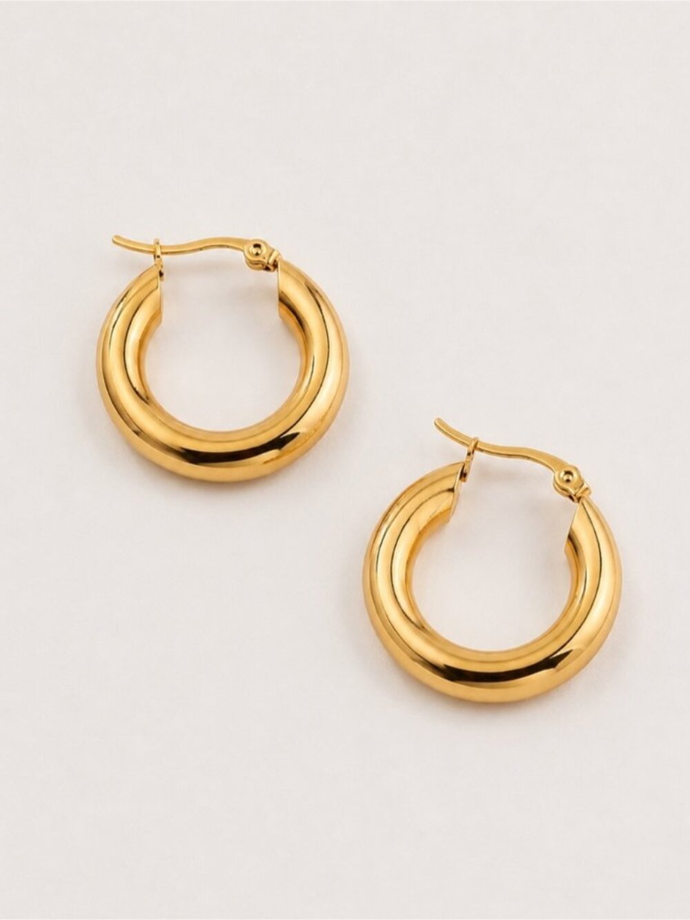 New! Classic Gold Hoop Earrings NWOT